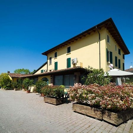 Bed and Breakfast Rifugio San Lorenzo Порто-Мантовано Экстерьер фото